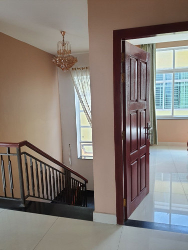 ផ្ទះវីឡាសម្រាប់ជួល/Villa for Rent នៅបុរីវរជន កោះពេជ្រ, Property Code: VBRE01360