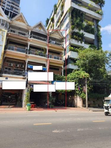 ផ្ទះល្វែងអាជីវកម្មមួយជុងសម្រាប់លក់ នៅលើផ្លូវសុធារស (ជាប់ហាង VEHAA)