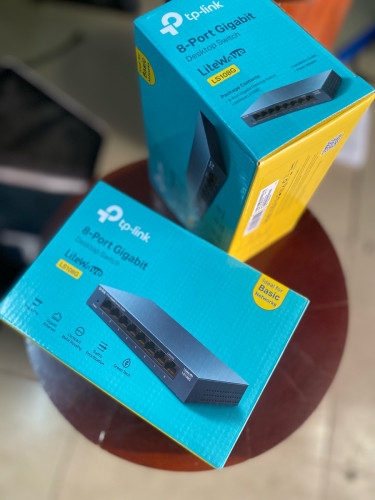 TP-Link LS108G 8-Port 10/100/1000Mbps Desktop Network Switch