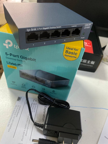 TP-Link LS108G 8-Port 10/100/1000Mbps Desktop Network Switch
