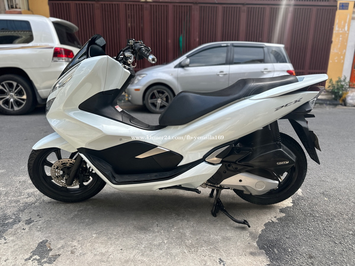 Honda pcx 2018 deals price