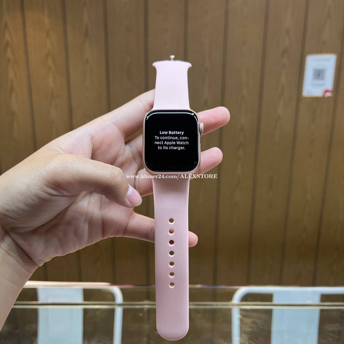 iWatch S4 40mm price 170.00 in Phsar Depou Muoy Tuol Kouk Phnom