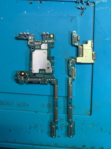 បតតំណេីរការ​ samsung Fold 3