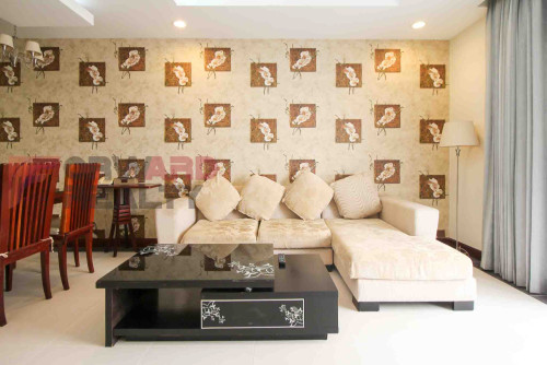 1 Bedroom apartment with Swimming Pool and gym for rent in Toul Kork Area.