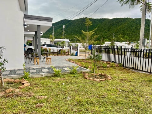 3.ដីជាប់ជើងភ្នំលក់ បង់រំលោះ ចាប់ពី 200$ ឡើង