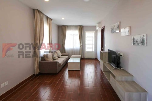 2 Bedrooms apartment available for rent in BKK1 Area.