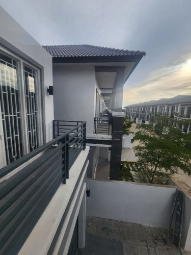 បុរីសែនមនោរម្យព្រែកតាទែន