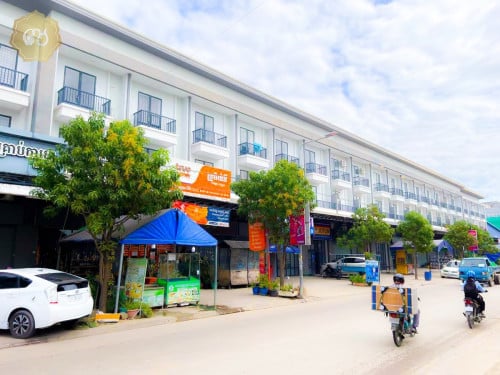SHOPHOUSE តំលៃទាបជាងទីផ្សារ