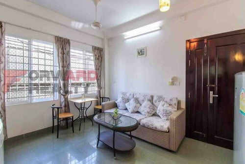 1 Bedroom apartment available in Russian Market Area.