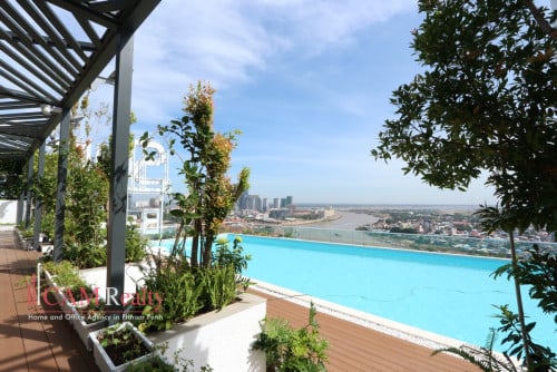 프놈펜에임대주택Duplex 3 bedrooms serviced penthouse for rent in Tonle Basak – Phnom Penh