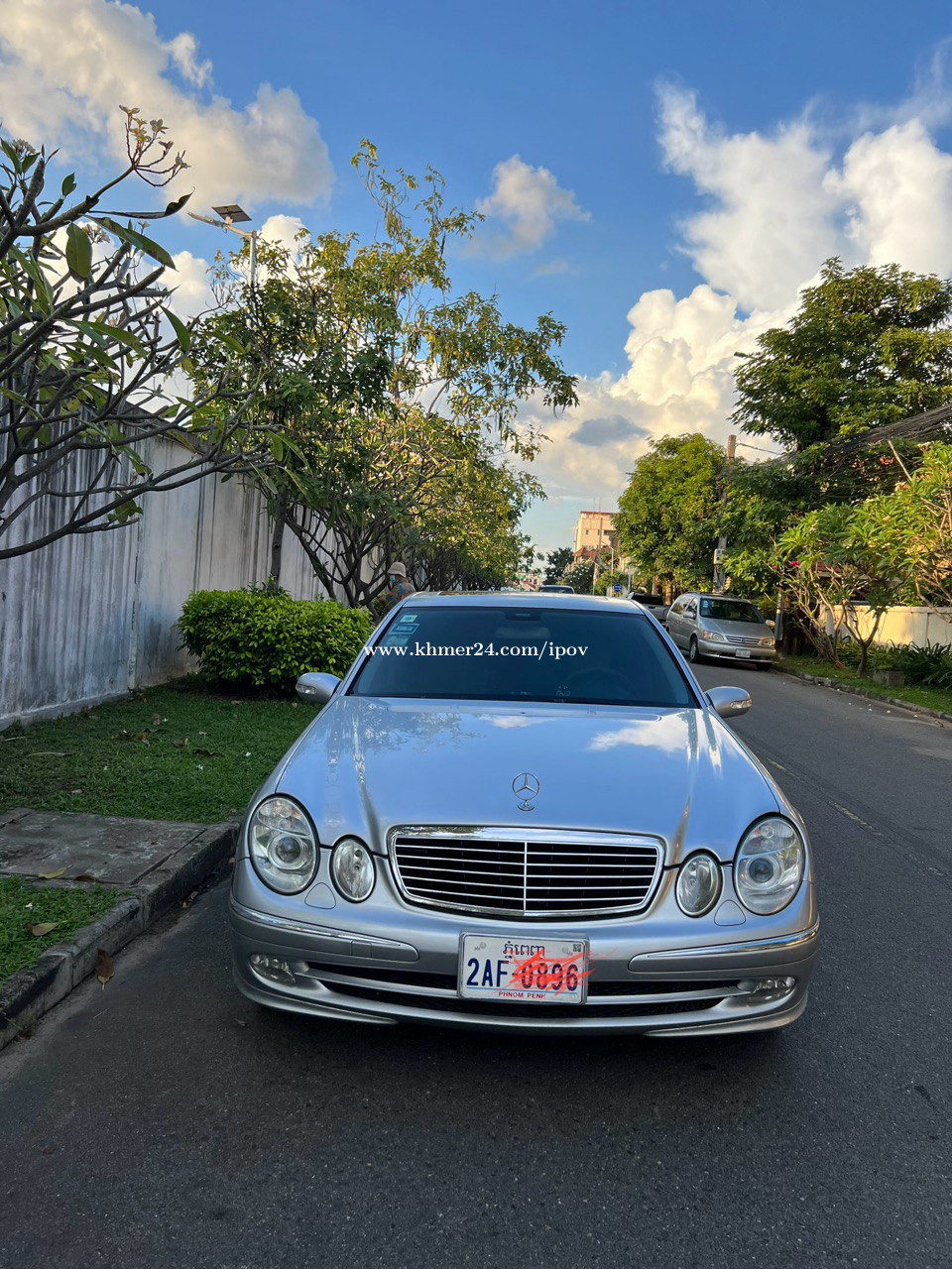 Car for sale Mercedes E class 02 7200