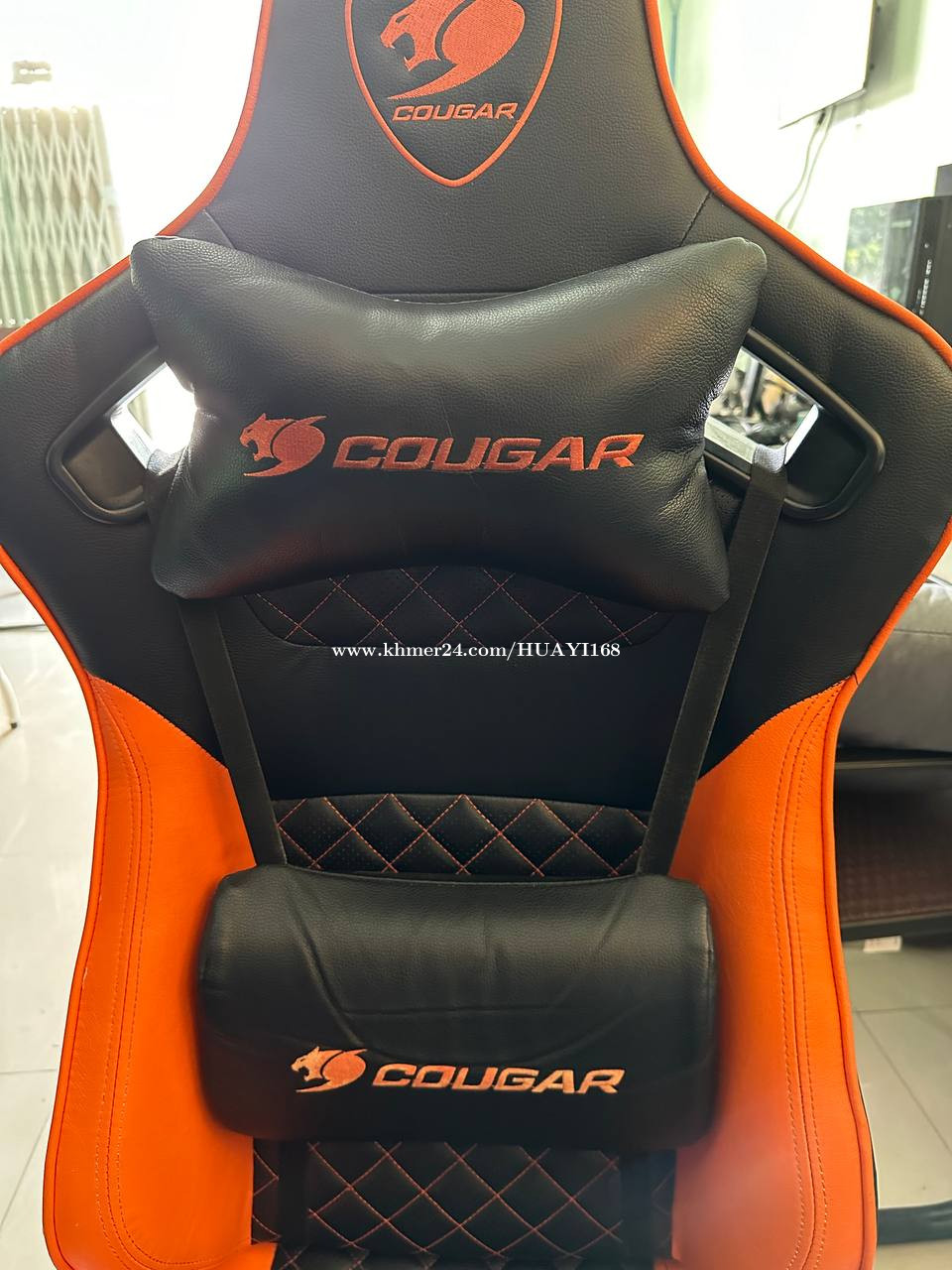 Cougar Armor Gaming Chair 95%new price $120 in Phnom Penh Thmei, Saensokh,  Phnom Penh, Cambodia - HUA YI phone and computers