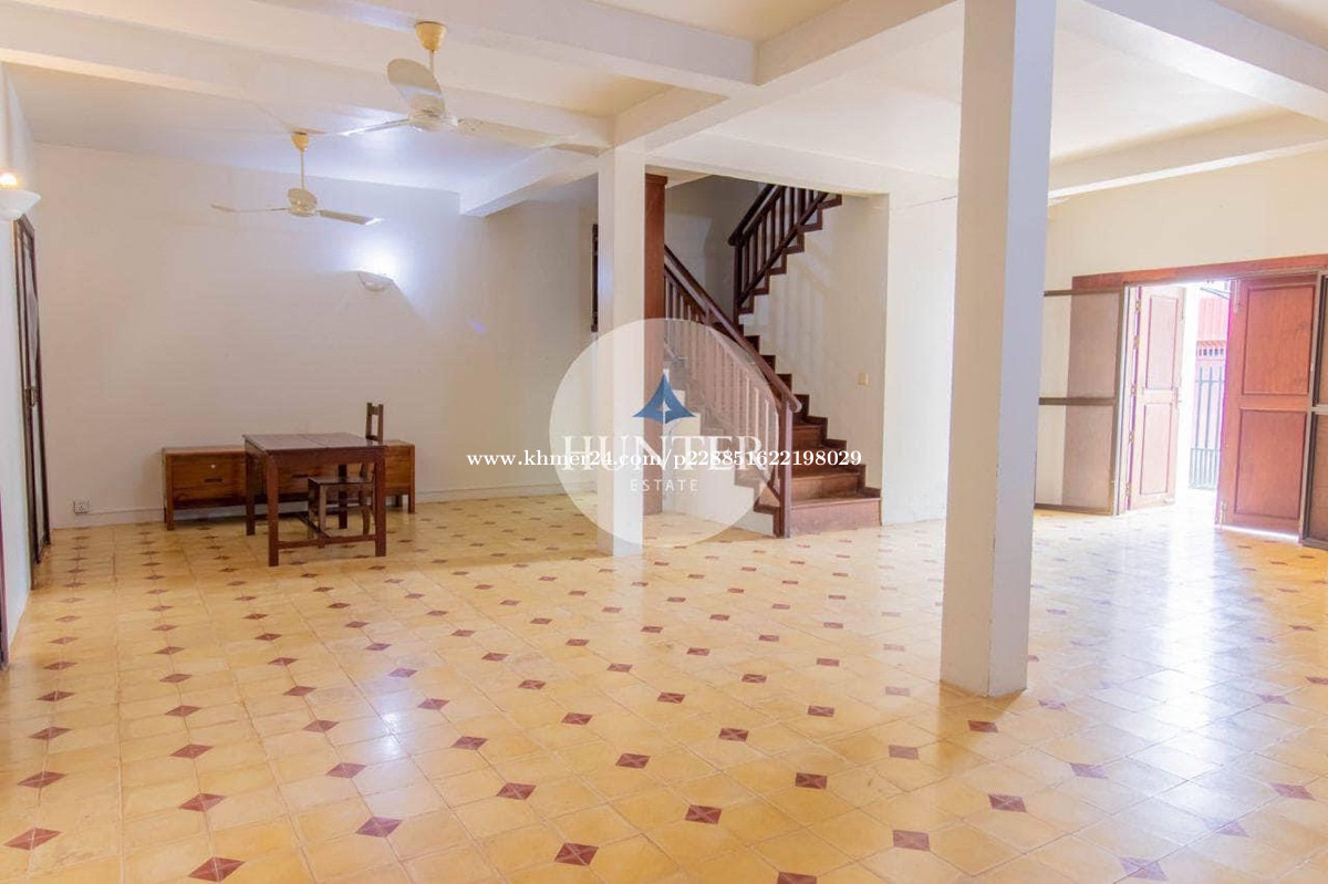 Discount house for sell Price 160000.00 in Svay Dangkum, Krong Siem