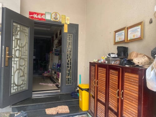 វីឡាភ្លោះ