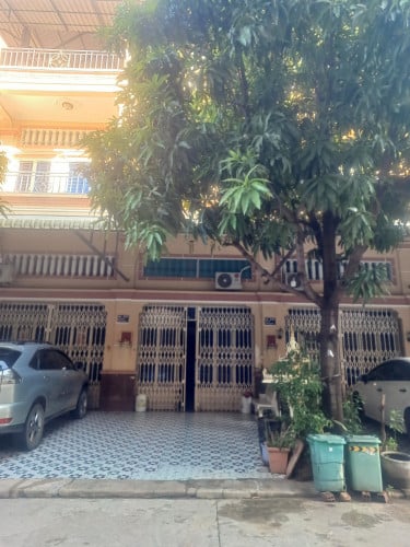 Sale/Rent លក់ ឬ ជួល ផ្ទះល្វែង ទំហំពេញខ្នាត 4x16