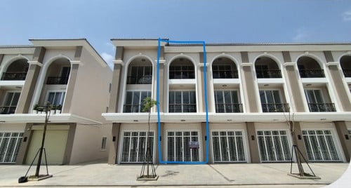 ផ្ទះប្រភេទអាជីវកម្មសំរាប់លក់