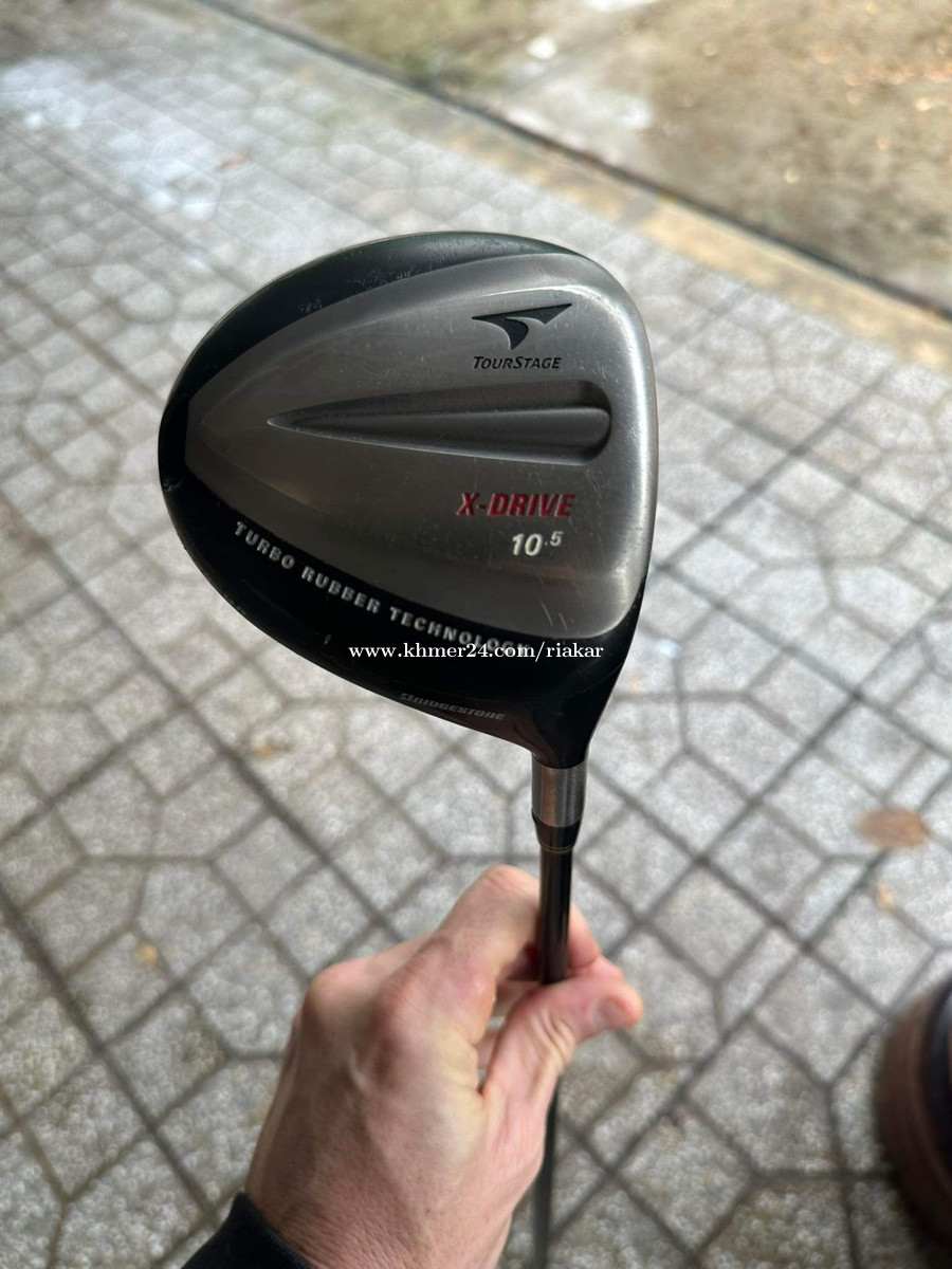 Full Titleist golf club set Price 450.00 in Nirouth, Cambodia Ria