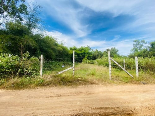 ដីលក់ បន្ទាន់នៅ សន្លុង វិហារសួគ៌ | Land for Sale (Vihea Sour, Kandal Province)