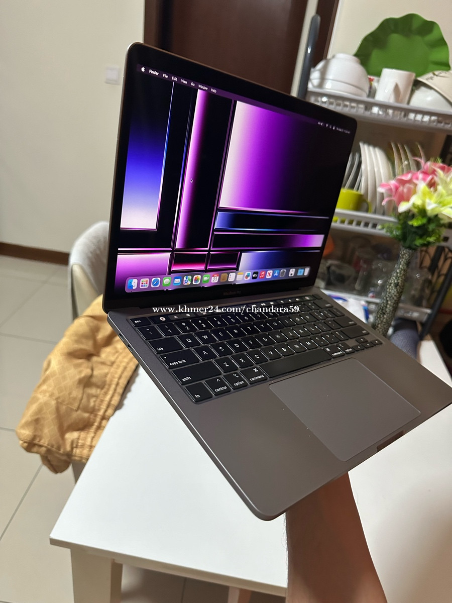 MacBook Pro 2020 Core i7 Retina 13inch Price $850.00 in Chrouy