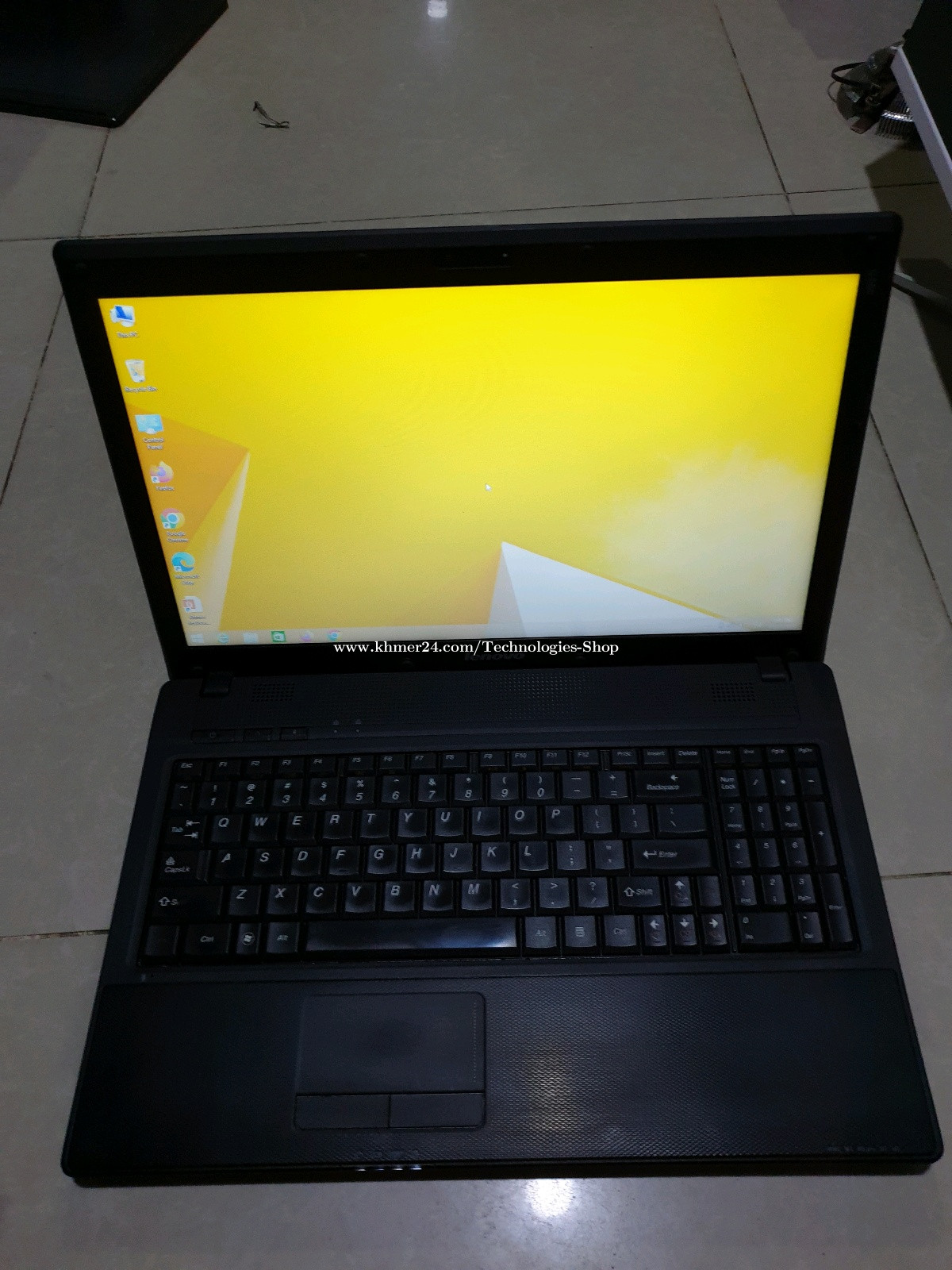 Lenovo G560 ci3 ram 4gb SSD 128gb screen 15.6