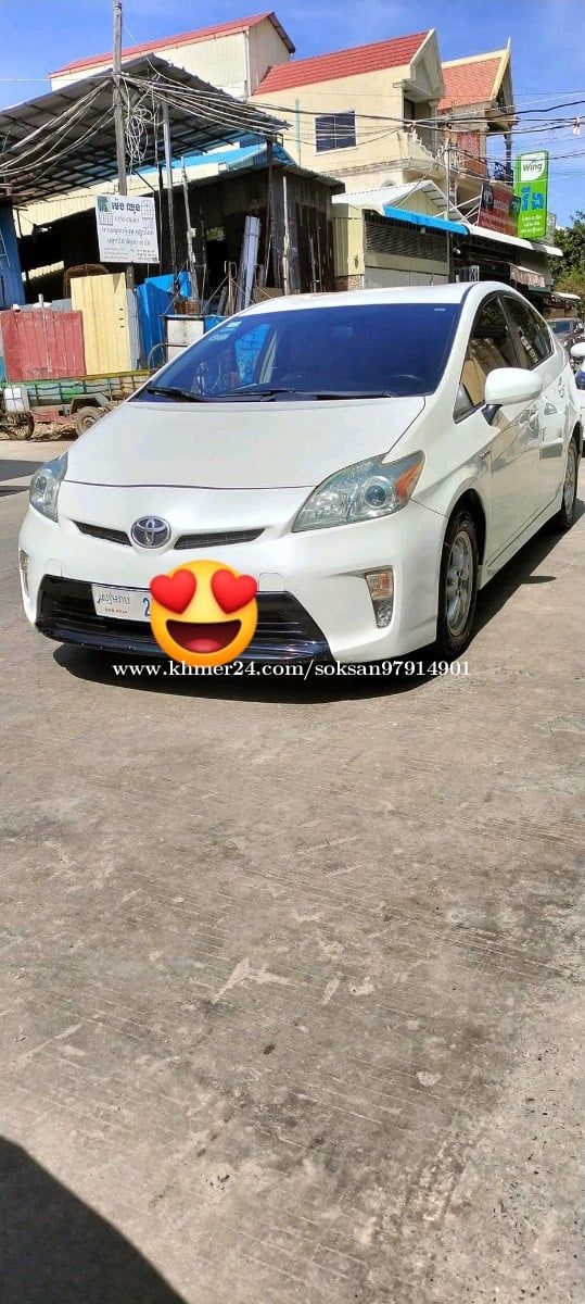 Prius 010 Price 15900 00 In Tuol Sangkae 1 Cambodia Sok San