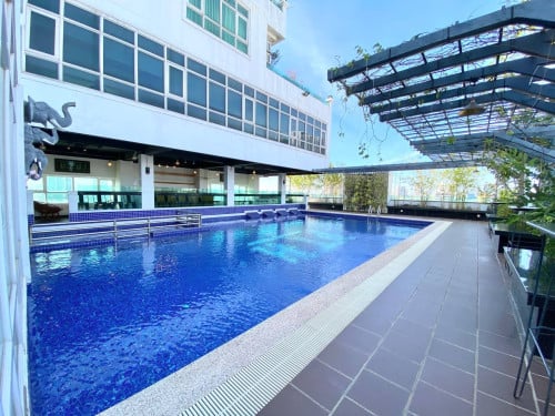 BKK3 | Furnished 1BR Serviced Apartment For Rent (57sqm) With Gym, Pool, Steam, Sauna