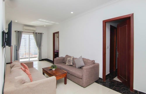 TTP area | Serviced apartment 2 beds with gym for rent next to Russian market