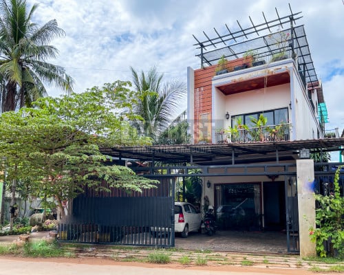 Whole Building Apartment For Sale In Svay Dangkum – Salakamreuk