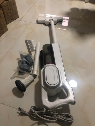 ម៉ាសុីនបូមធូលី​ Vacuum cleaner