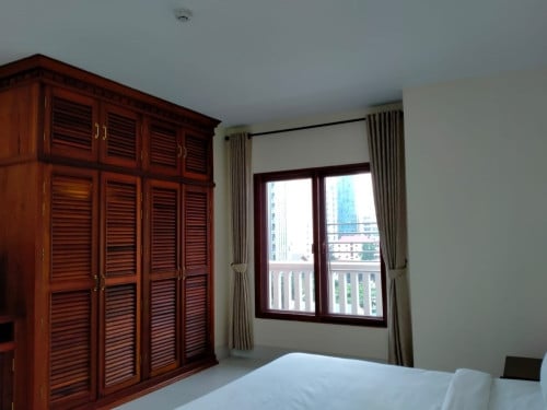 Nice & Clean 3 Bedroom BKK 1 Area || 1500$/Month