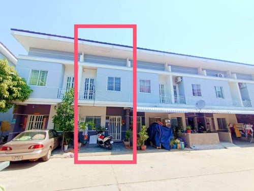 ផ្ទះលក់តម្លៃក្រោមទីផ្សារ បុរី Grand Park