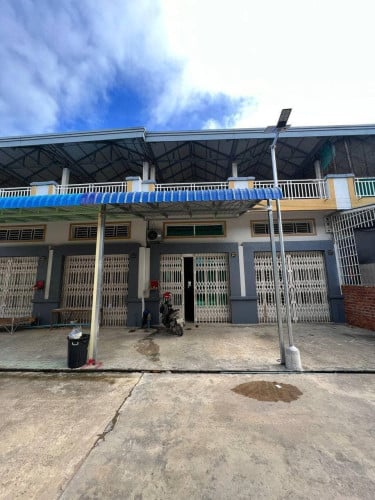 #S03036 »»» ផ្ទះលក់បន្ទាន់ បុរីគីមប៉ូ ផ្លូវលេខ៤២ ត្រឹមតែ ៣០០ម ពីរង្វង់មូលក្រមង៉ុយ