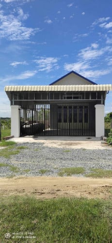 ផ្ទះលំហែមាត់បឹងលក់ ឬជួល តម្លៃអាចចរចាបាន