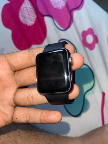 Olx apple watch online series 1