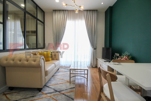 1 Bedroom apartment available for rent in BKK1 Area.