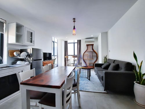 Doun Penh area | Apartment one-bedroom with lift for rent near Independence Monument