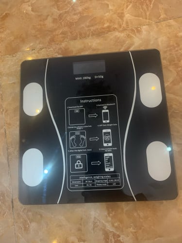 ជញ្ជីងថ្លឹងទំងន់ប្រើ Bluetooth