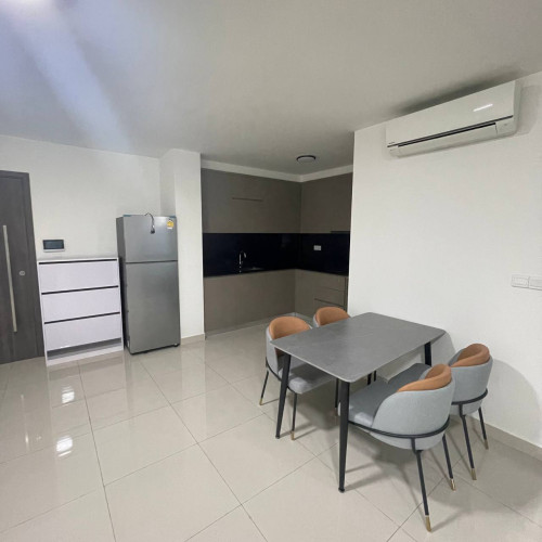 1 Bedroom For Rent At The Peak High Floor Tonle Bassac
