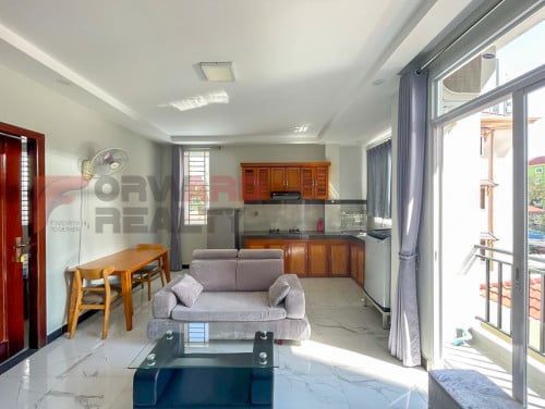 1 Bedroom apartment available for rent in Tonle Bassac Area (Near Naga, Aeon 1)