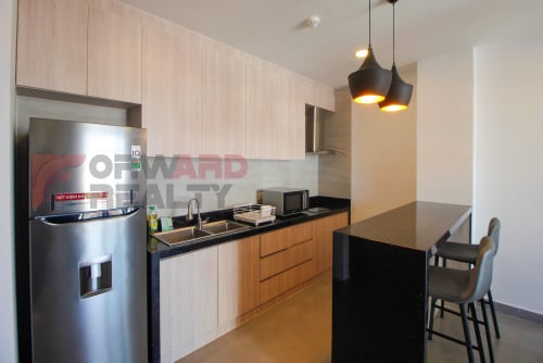 RUSSIAN MARKET 2BR| 2BATH| FULLY FURNISHED| GYM