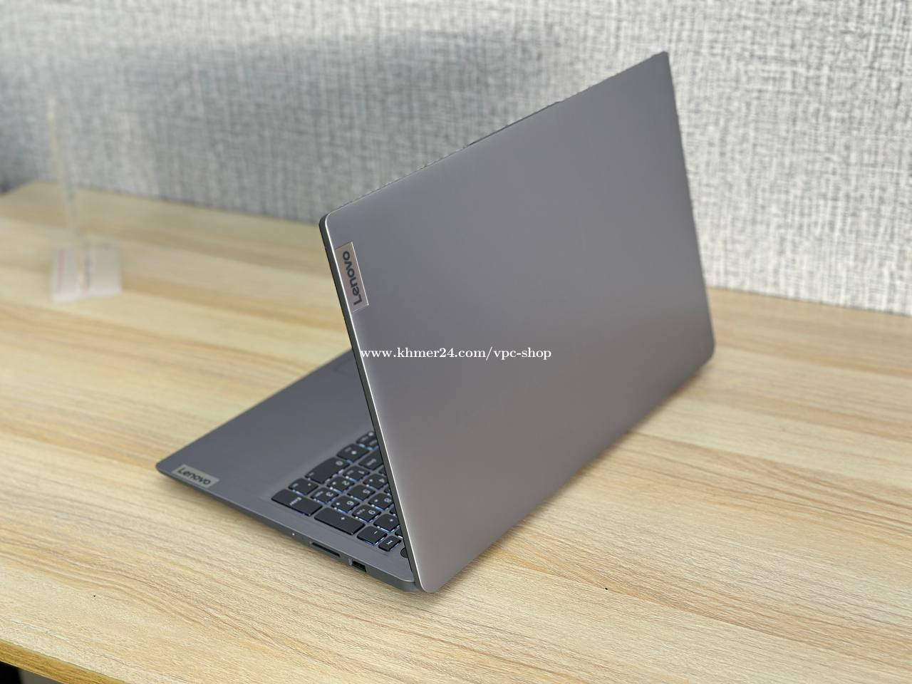 Lenovo Ideapad Slim 3i ( 99.99% ) CPU Core i5, RAM 8GB, SSD 512GB