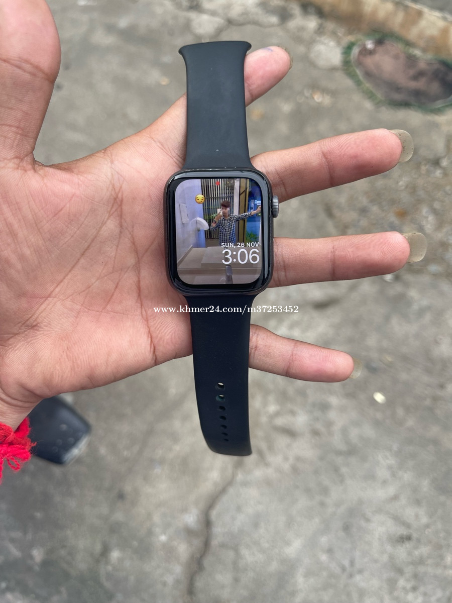 Iwatch series 2025 4 44m