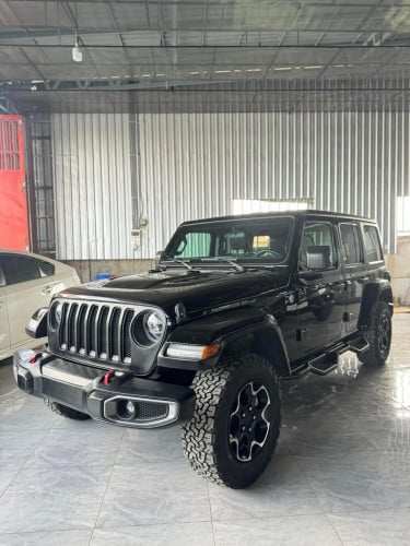 Jeep គ្រឿង​ក្រោម​ 2018 - 2023