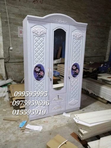 ទូរឈុតគ្រែព្រះនាង