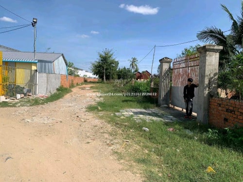 ទីតាំងនៅក្រោយបុរីពិភពថ្មីកំបូល៣