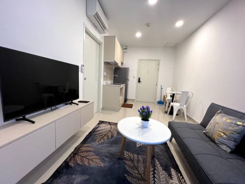 Gorgeous one Bedroom apartments for rent at Chipmong TK Parkland condo