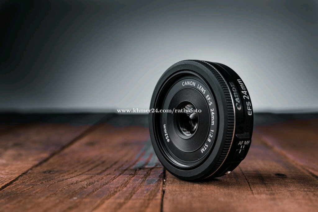 Canon EF-S 24mm f/2.8 STM 99% price $105.00 in Krang Thnong