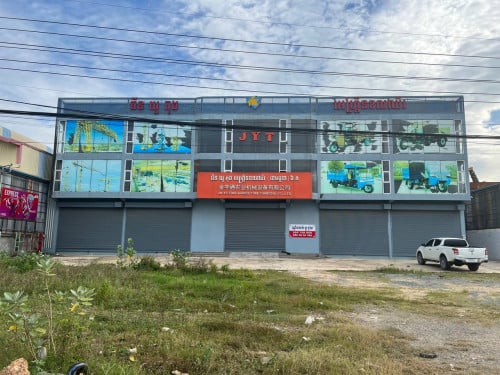 Commercial Warehouse for Rent or Sale