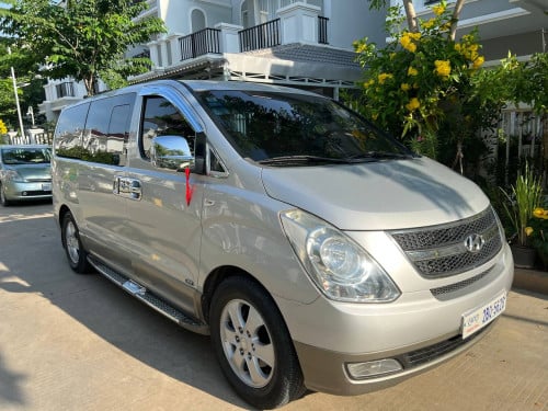 ឡានថ្មីជួល Car For Rent