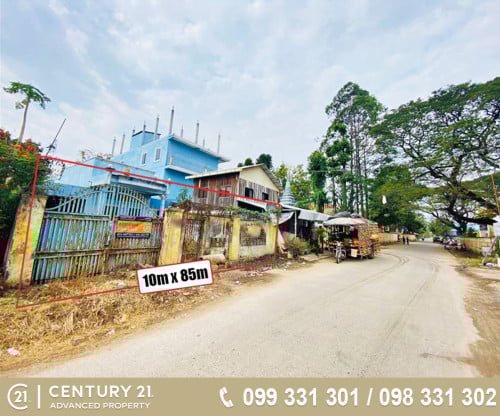 ដីមានសំណង់ផ្ទះ នៅសង្កាត់ព្រែកថ្មី ចម្ងាយ30ម៉ែត្រ ពីវិទ្យាល័យកោះក្របី ត្រូវការលក់បន្ទាន់ខ្លាំង